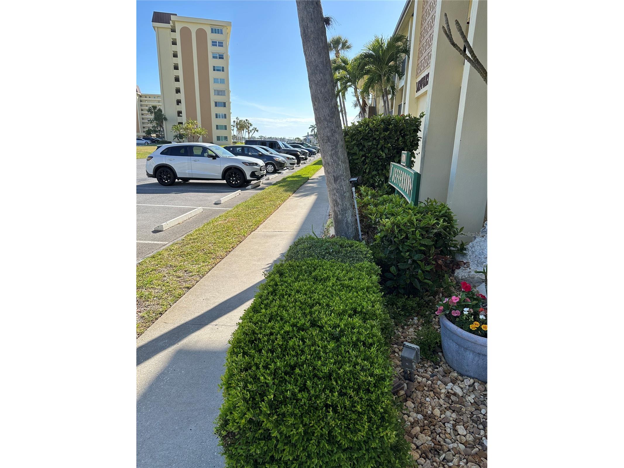 4700 Cove Circle #107 Saint Petersburg FL 33708 TB8502692 image4