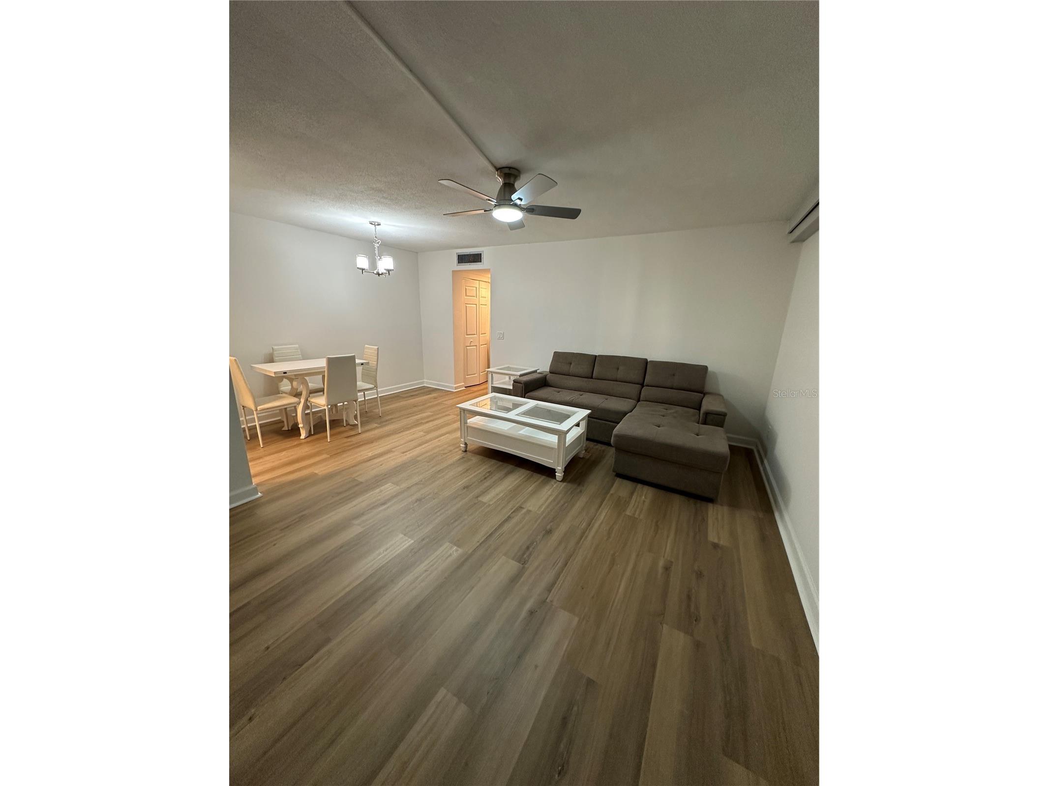4700 Cove Circle #107 Saint Petersburg FL 33708 TB8502692 image5