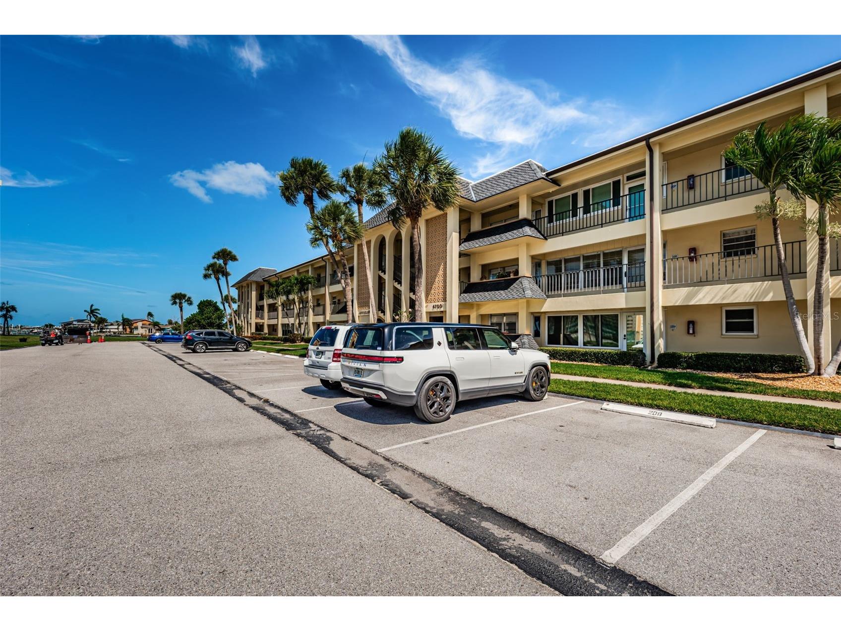 4700 Cove Circle #208 Saint Petersburg FL 33708 - BOCA CIEGA BAY TB8521066 image32