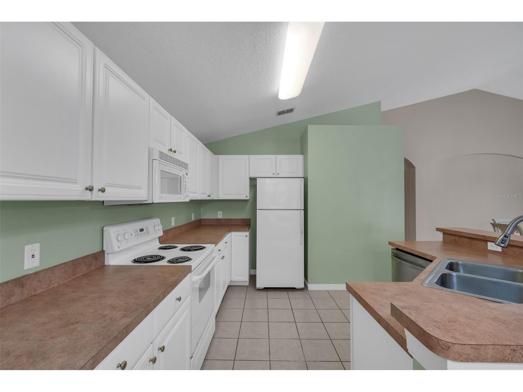 4700 Cumbrian Lakes Drive Kissimmee FL 34746 O6357976 image9