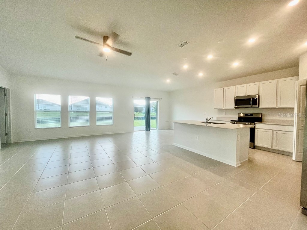 4700 Golden Knight Boulevard Kissimmee FL 34746 S5133415 image2