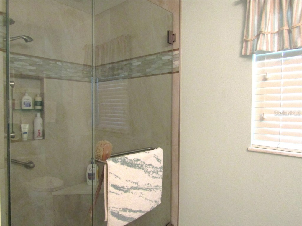 4700 Greencroft Road Sarasota FL 34235 A4652498 image23