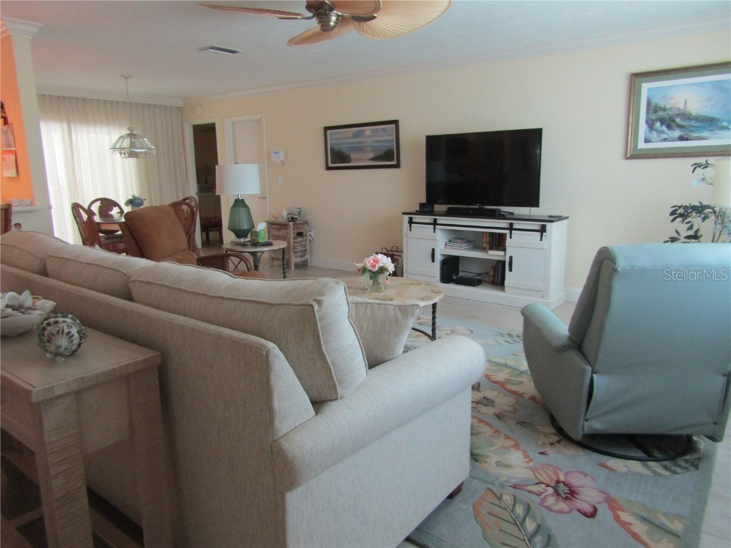 4700 Greencroft Road Sarasota FL 34235 A4652498 image3