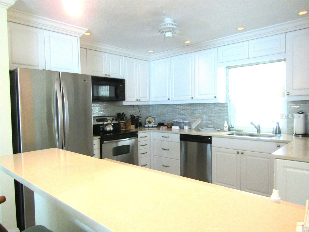 4700 Greencroft Road Sarasota FL 34235 A4652498 image7