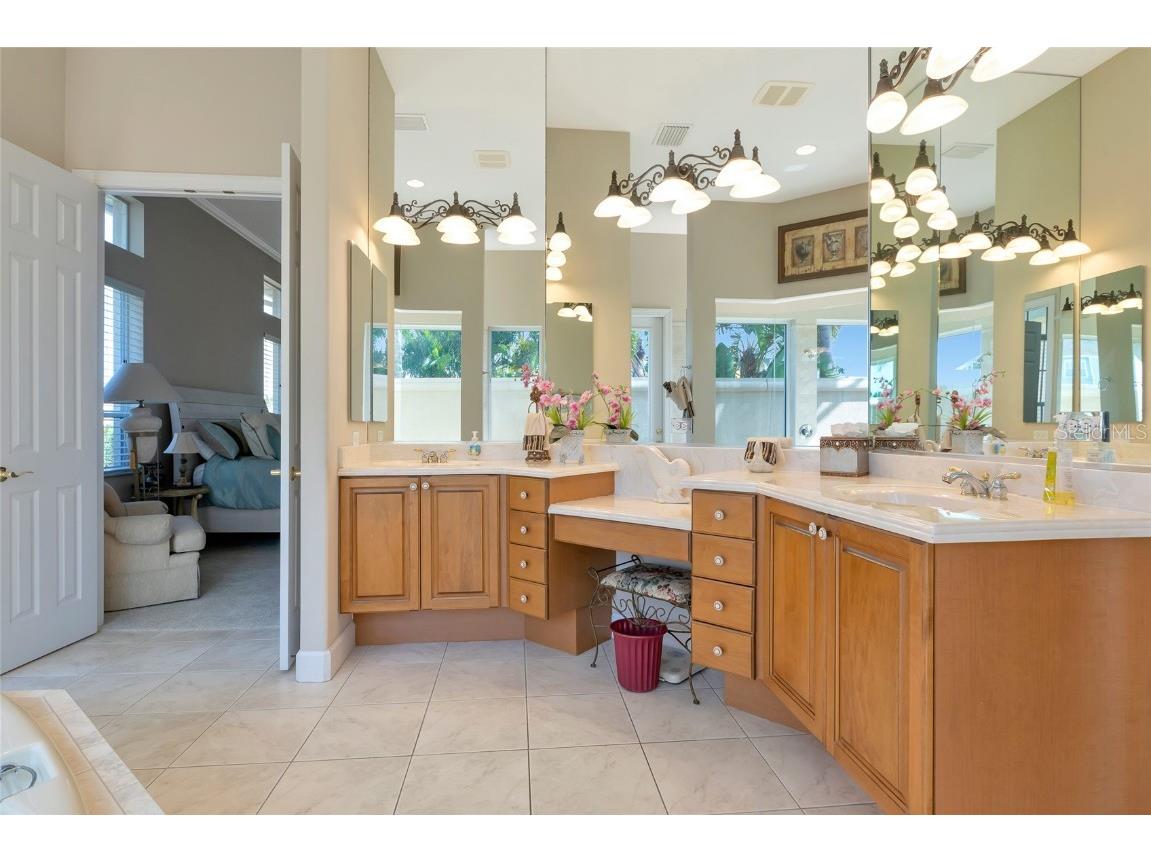 4700 Mainsail Drive Bradenton FL 34208 A4651303 image41