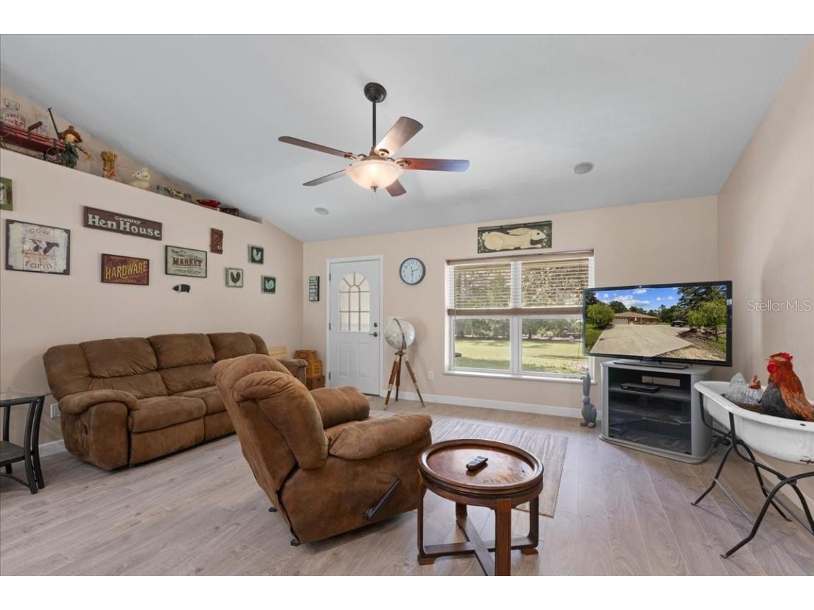 4700 NW 55th Avenue Bell FL 32619 GC533859 image2