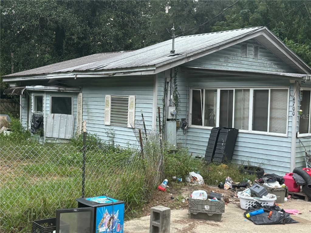 4700 SE 160th Court Ocklawaha FL 32179 OM686911 image1