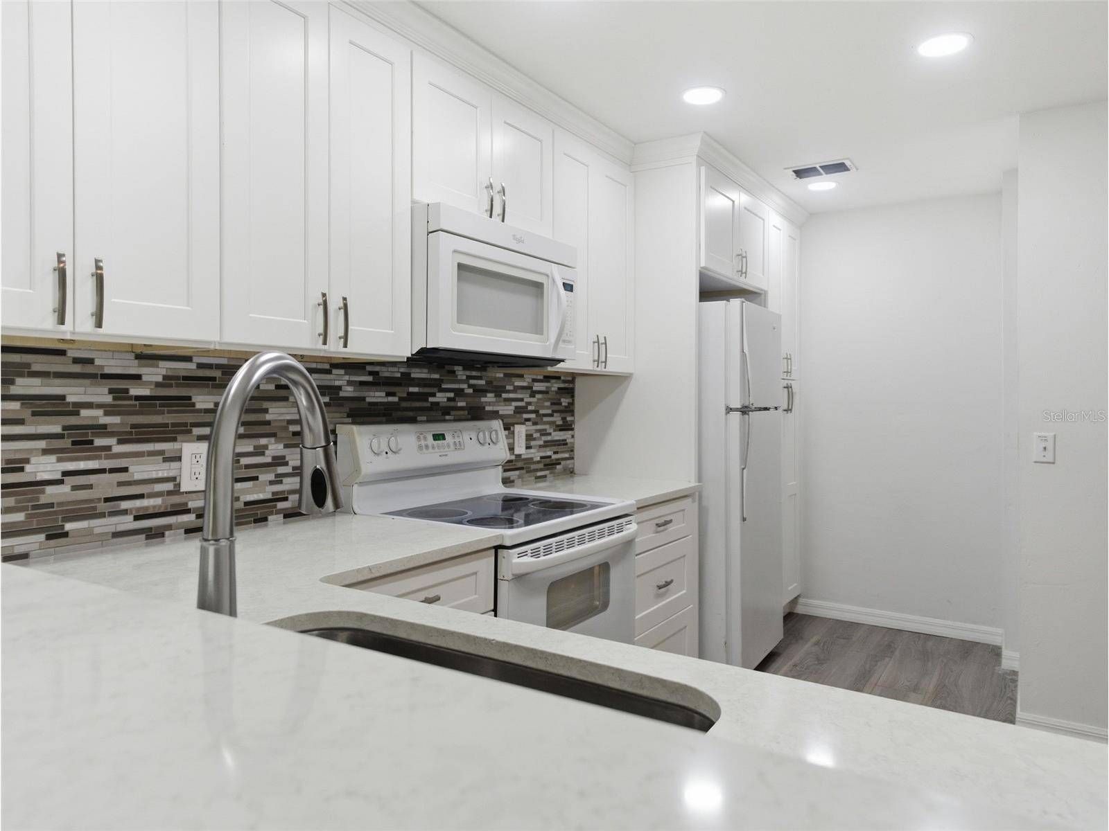 4700 SW Archer Road #D27 Gainesville FL 32608 A4683114 image6