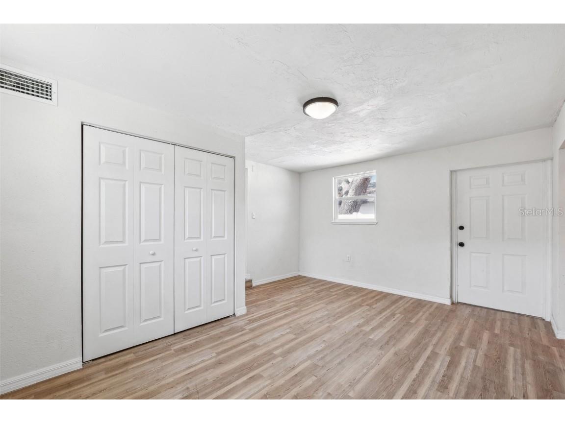 4701 14th Avenue S Saint Petersburg FL 33711 TB8367775 image11