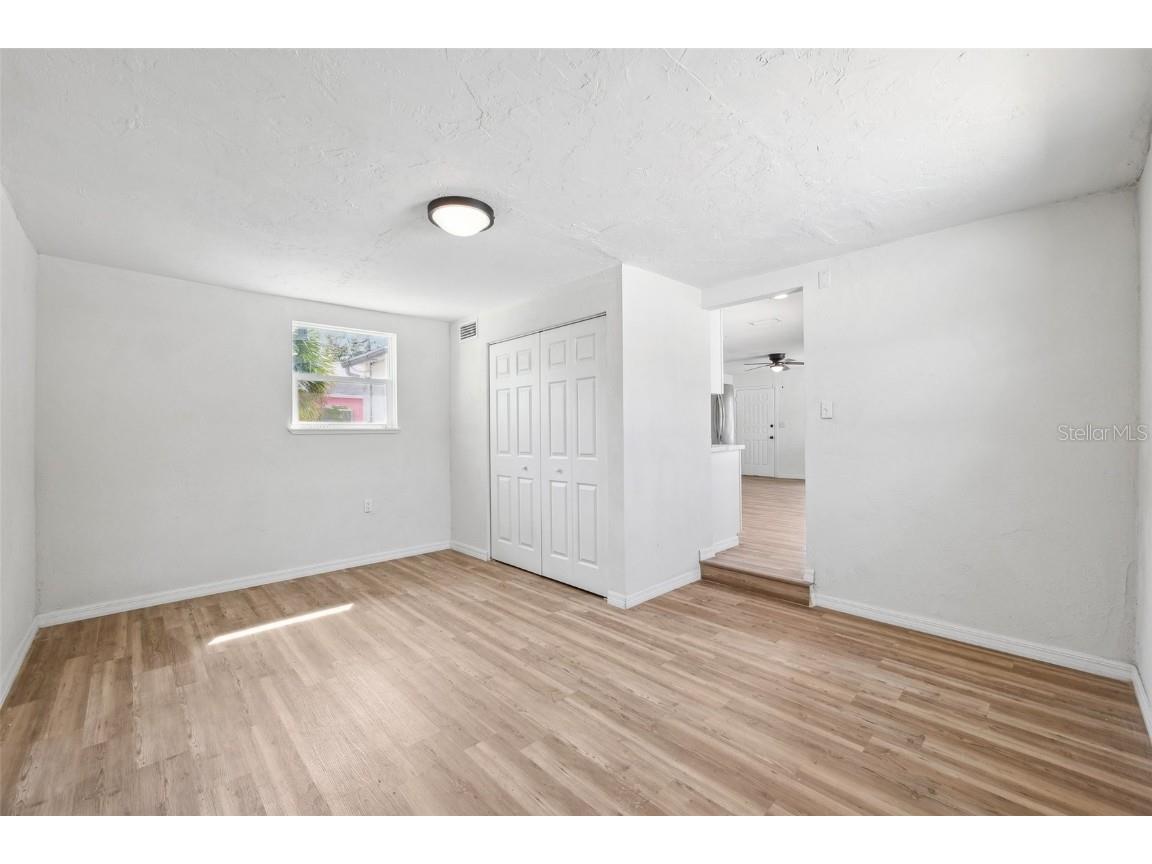 4701 14th Avenue S Saint Petersburg FL 33711 TB8367775 image12