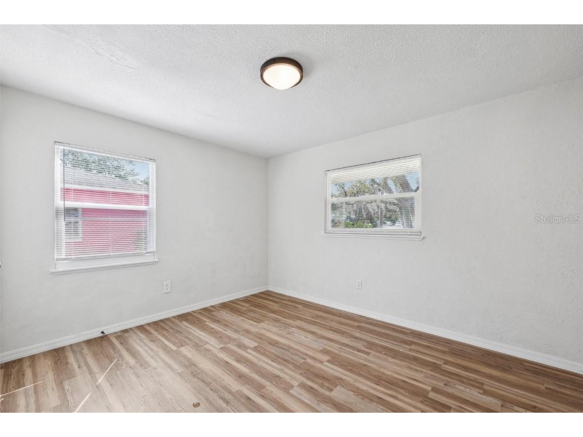 4701 14th Avenue S Saint Petersburg FL 33711 TB8367775 image15