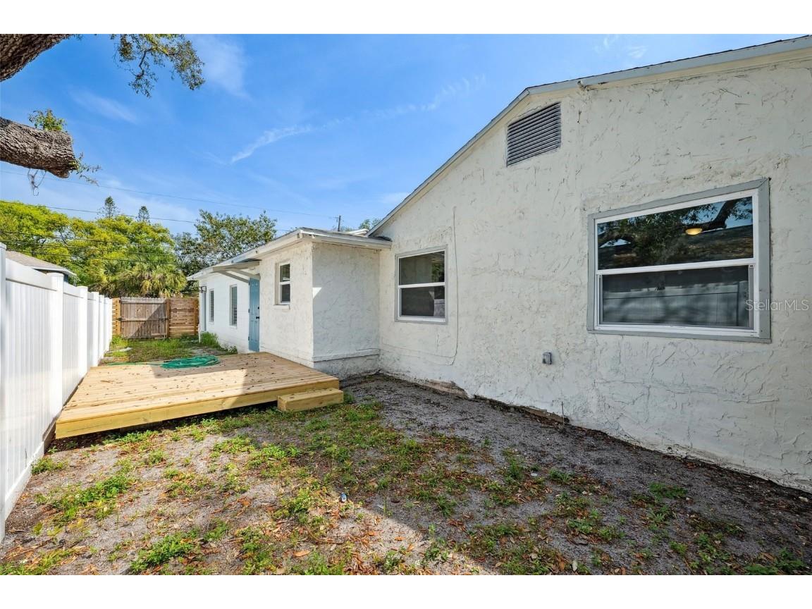 4701 14th Avenue S Saint Petersburg FL 33711 TB8367775 image25
