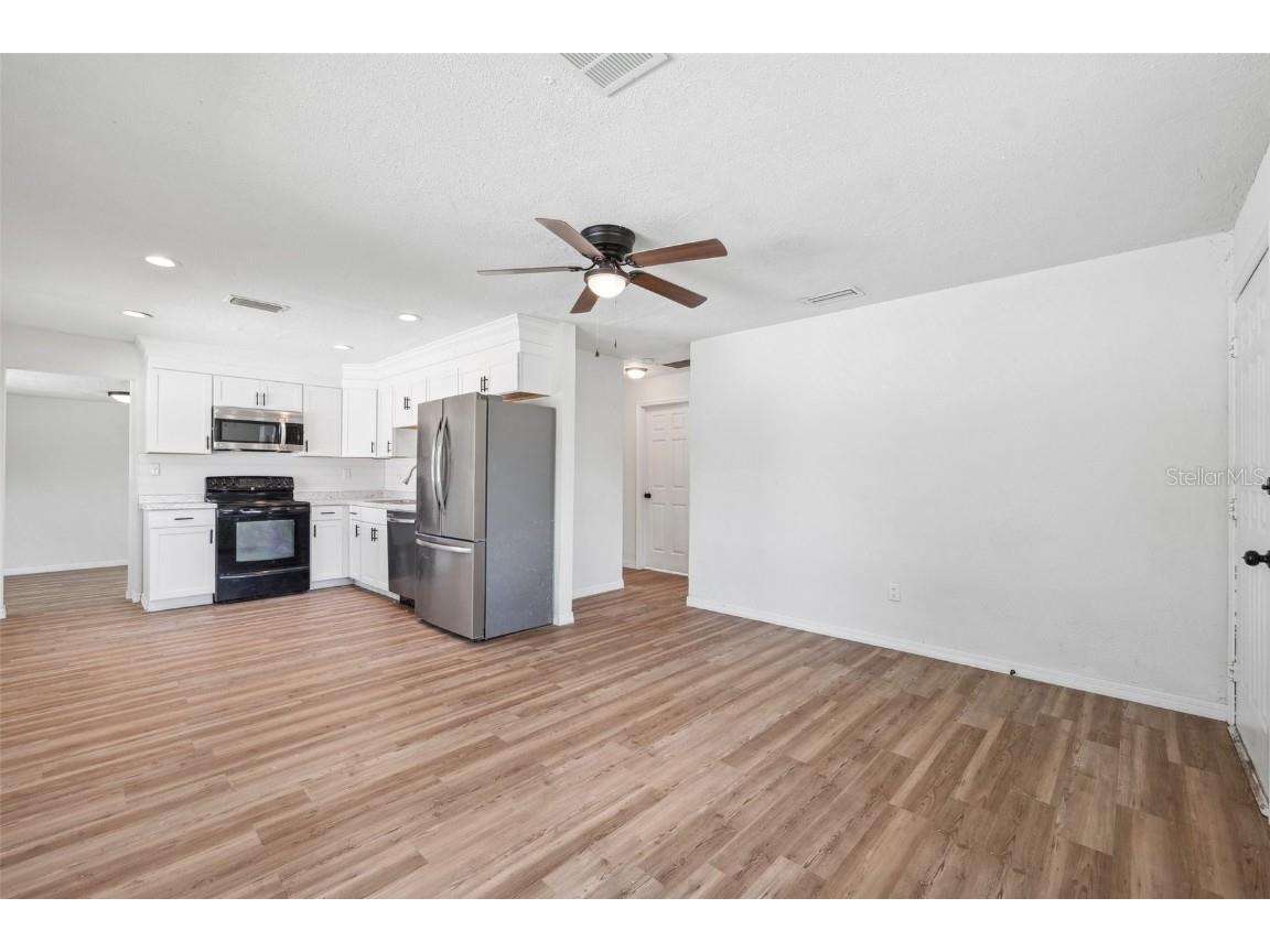 4701 14th Avenue S Saint Petersburg FL 33711 TB8367775 image5