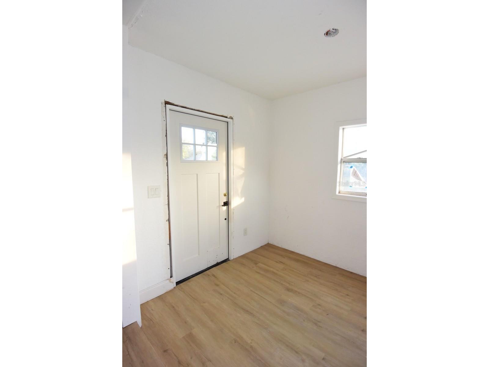 4701 17th Avenue S Saint Petersburg FL 33711 W7882271 image3