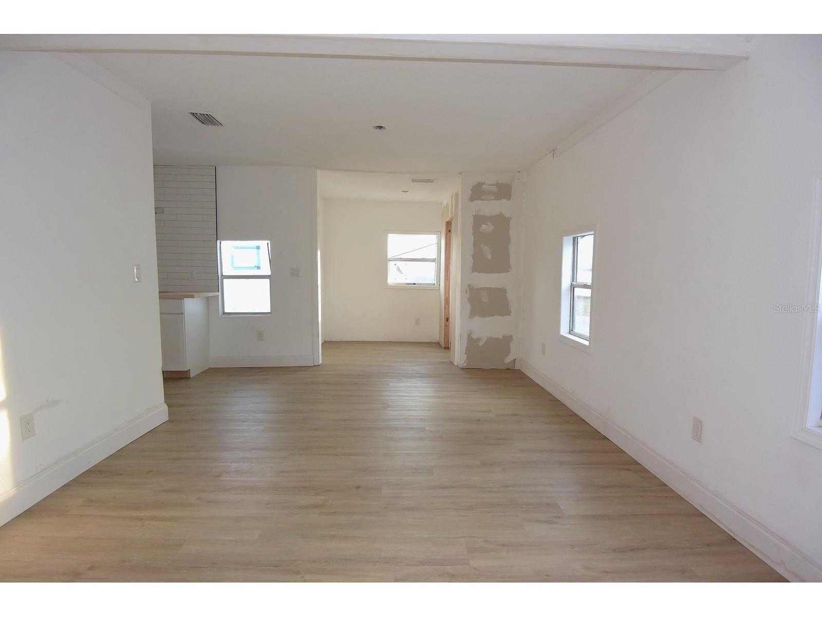 4701 17th Avenue S Saint Petersburg FL 33711 W7882271 image7
