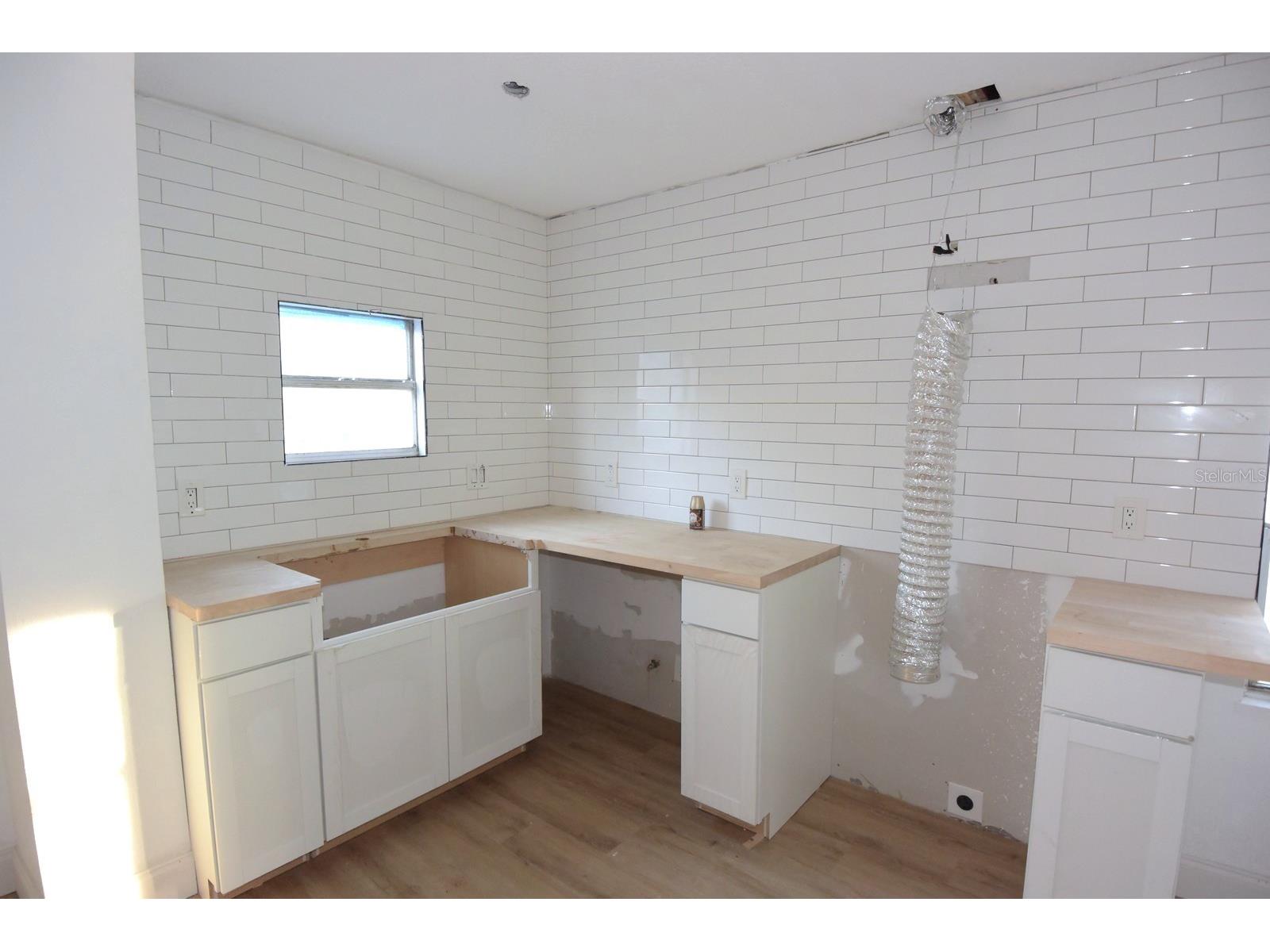 4701 17th Avenue S Saint Petersburg FL 33711 W7882271 image9