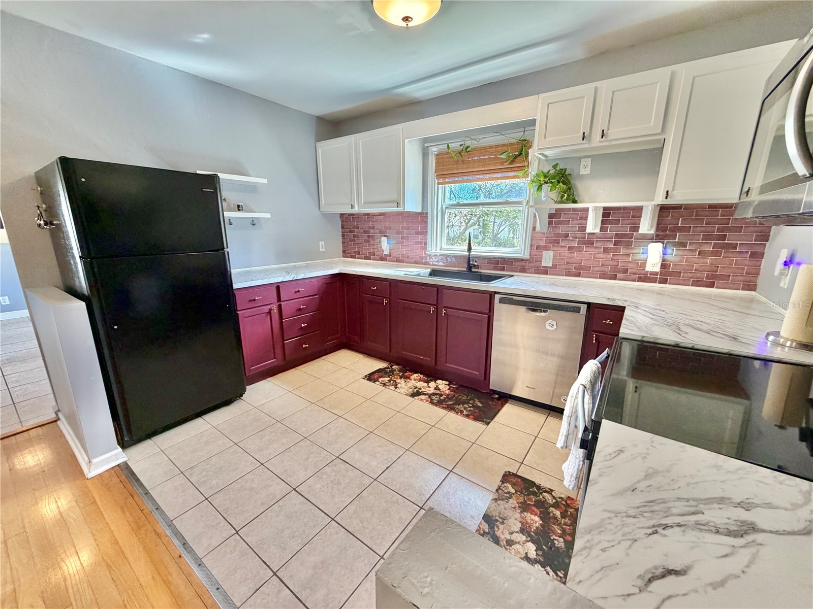 4701 1st Avenue N Saint Petersburg FL 33713 TB8484550 image10