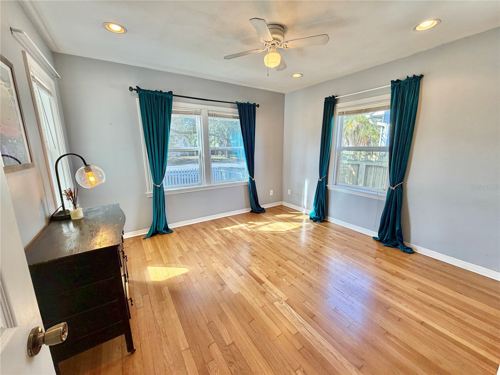 4701 1st Avenue N Saint Petersburg FL 33713 TB8484550 image12