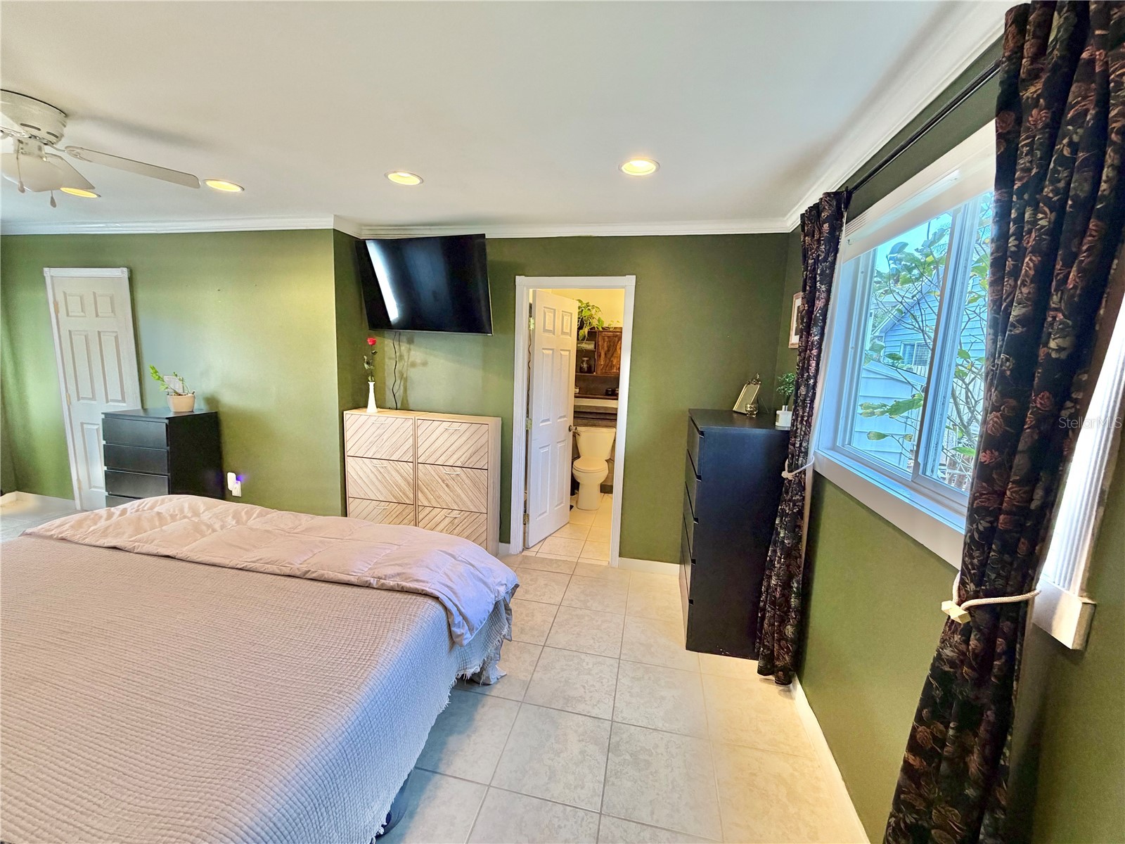 4701 1st Avenue N Saint Petersburg FL 33713 TB8484550 image25