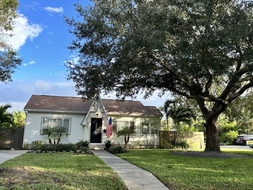 4701 33rd Avenue N Saint Petersburg FL 33713 A4582052 image1