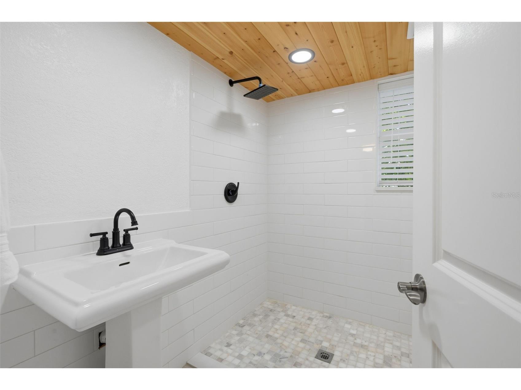 4701 3rd Avenue S Saint Petersburg FL 33711 TB8468636 image51