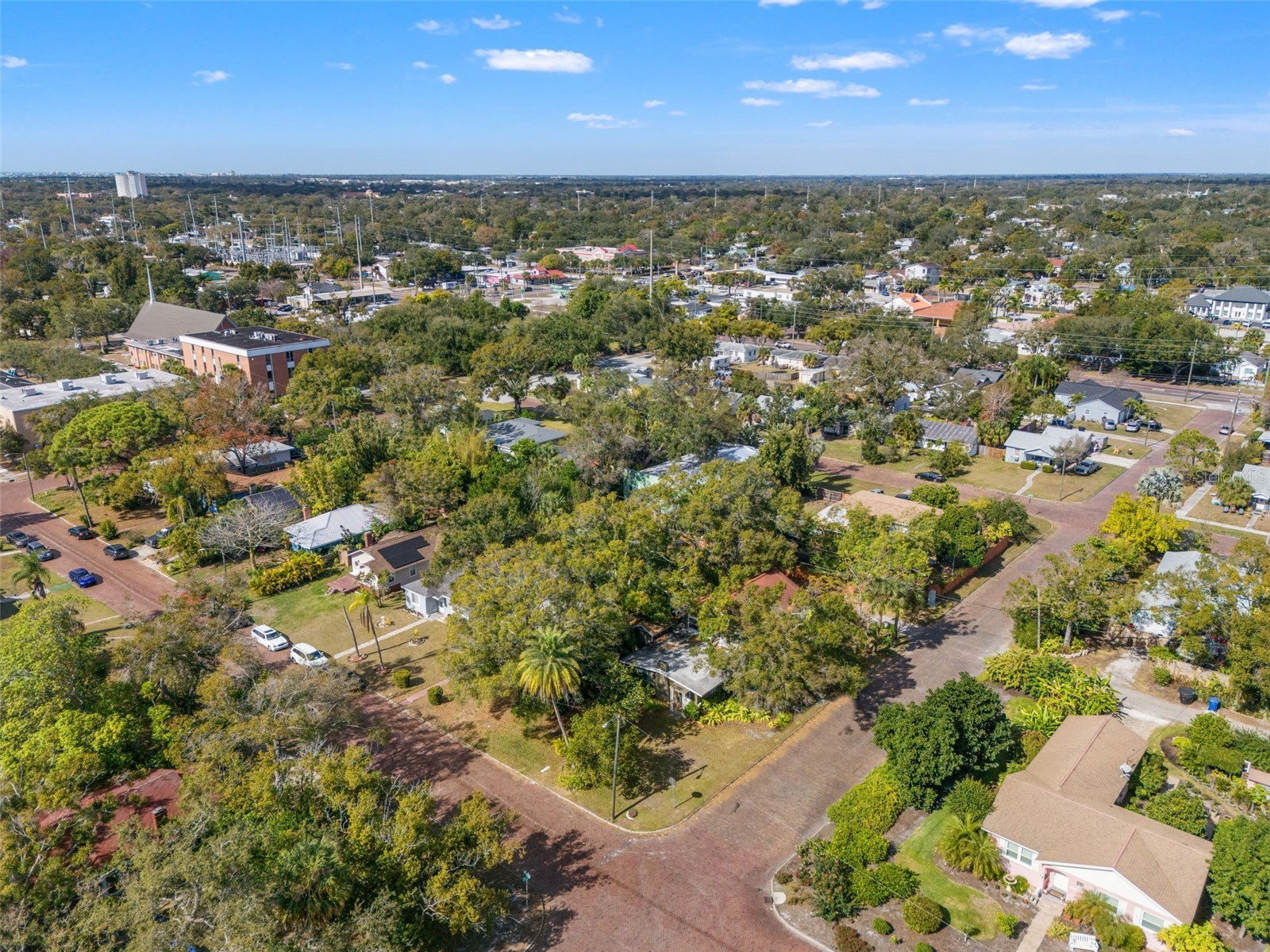 4701 3rd Avenue S Saint Petersburg FL 33711 TB8468636 image56