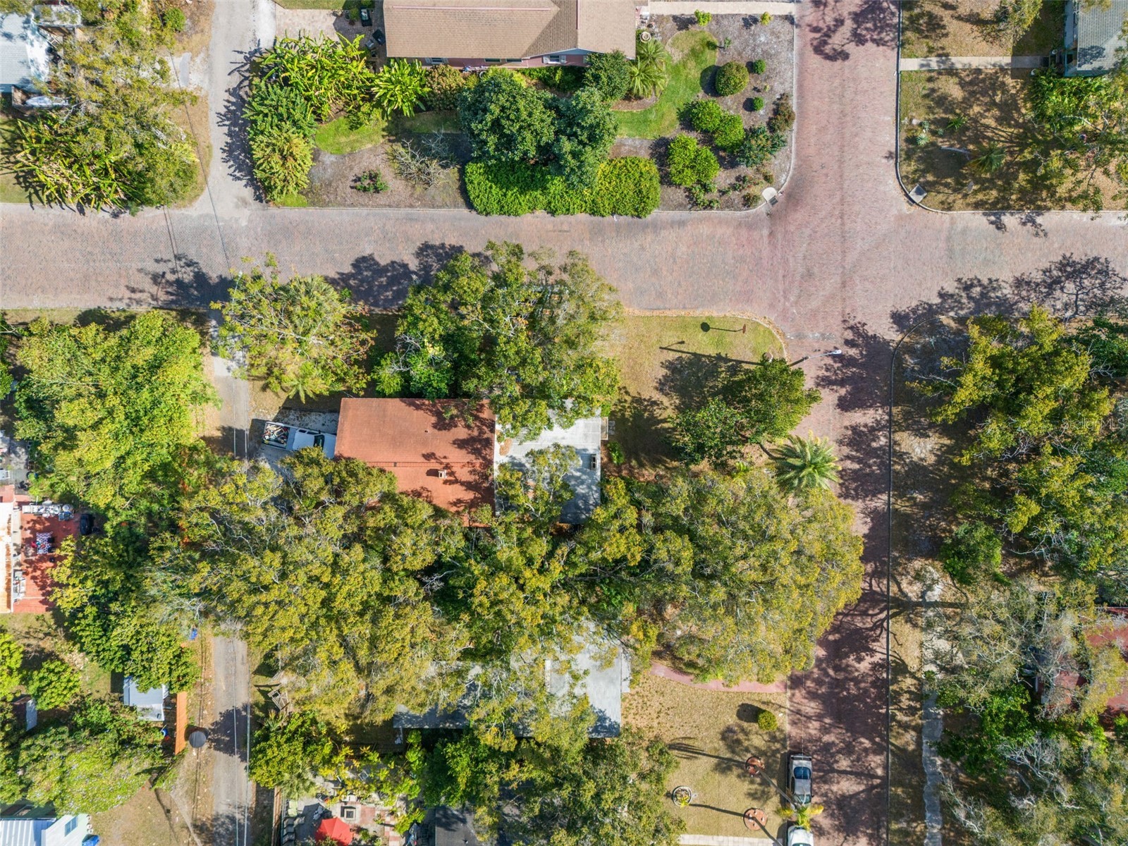 4701 3rd Avenue S Saint Petersburg FL 33711 TB8468636 image59