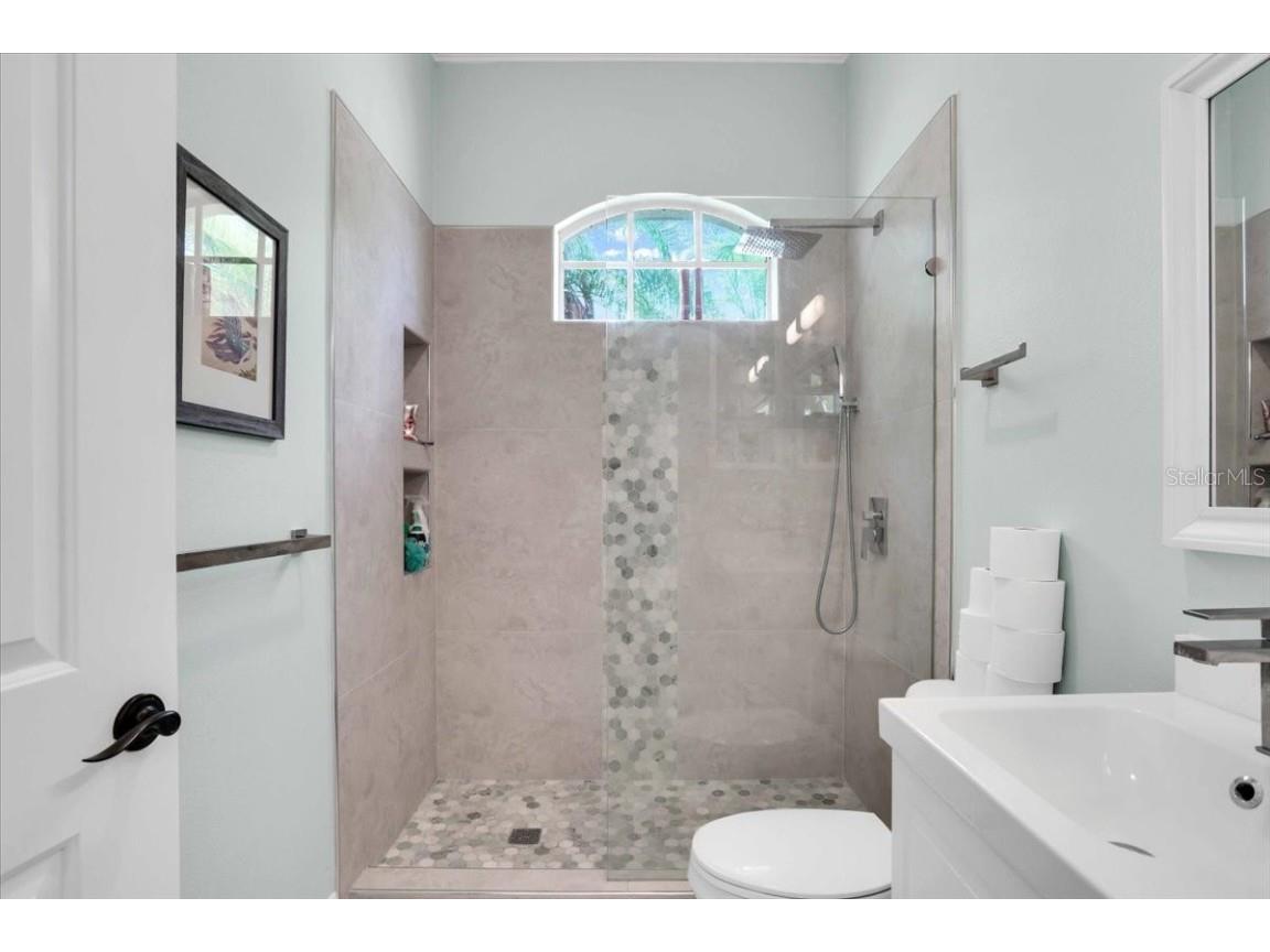 4701 50th Avenue W Bradenton FL 34210 A4668438 image35