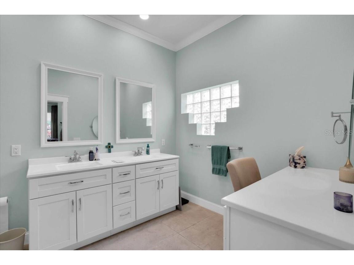 4701 50th Avenue W Bradenton FL 34210 A4668438 image37