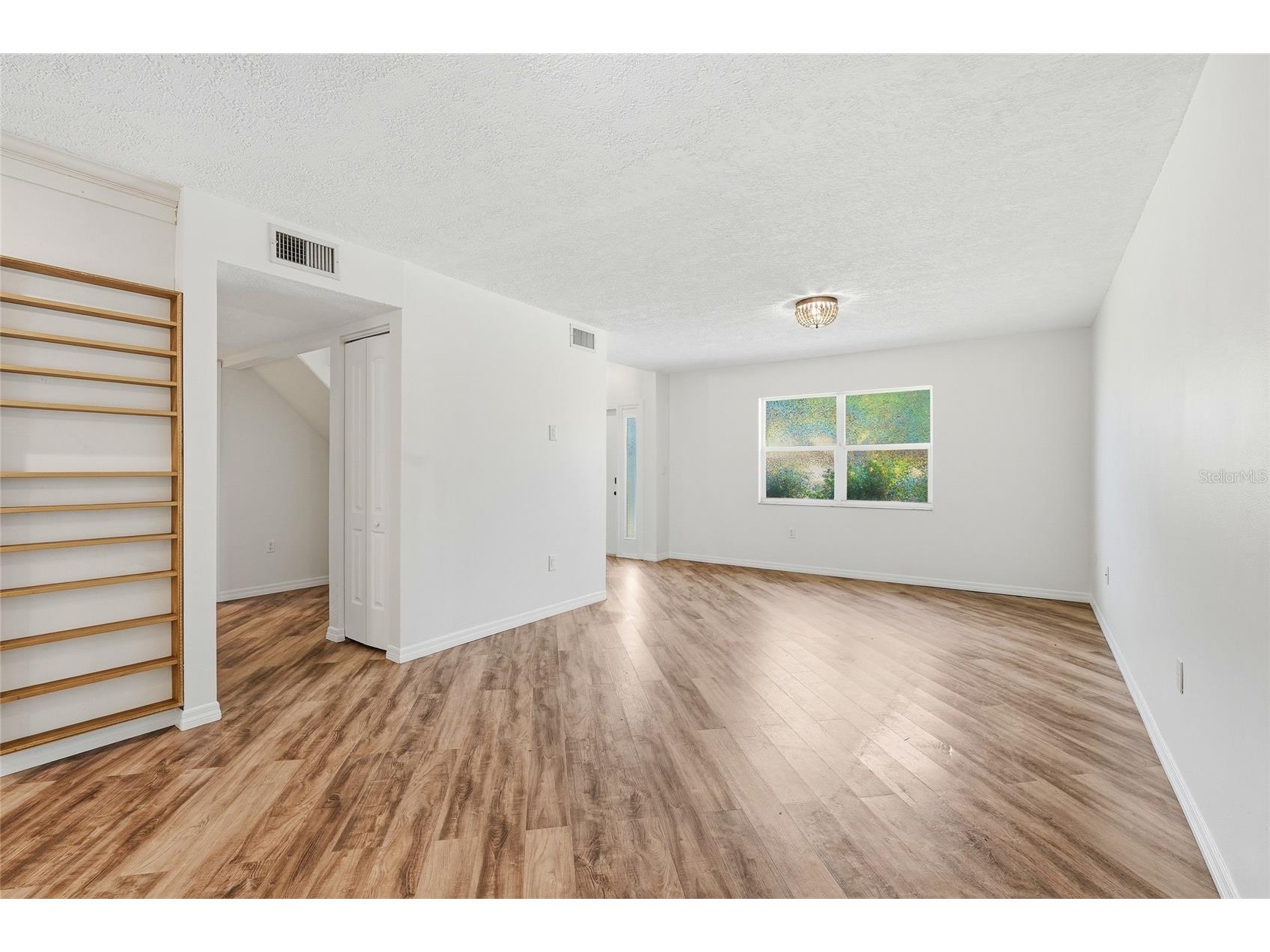 4701 Atlantic Avenue Sarasota FL 34233 A4690001 image18