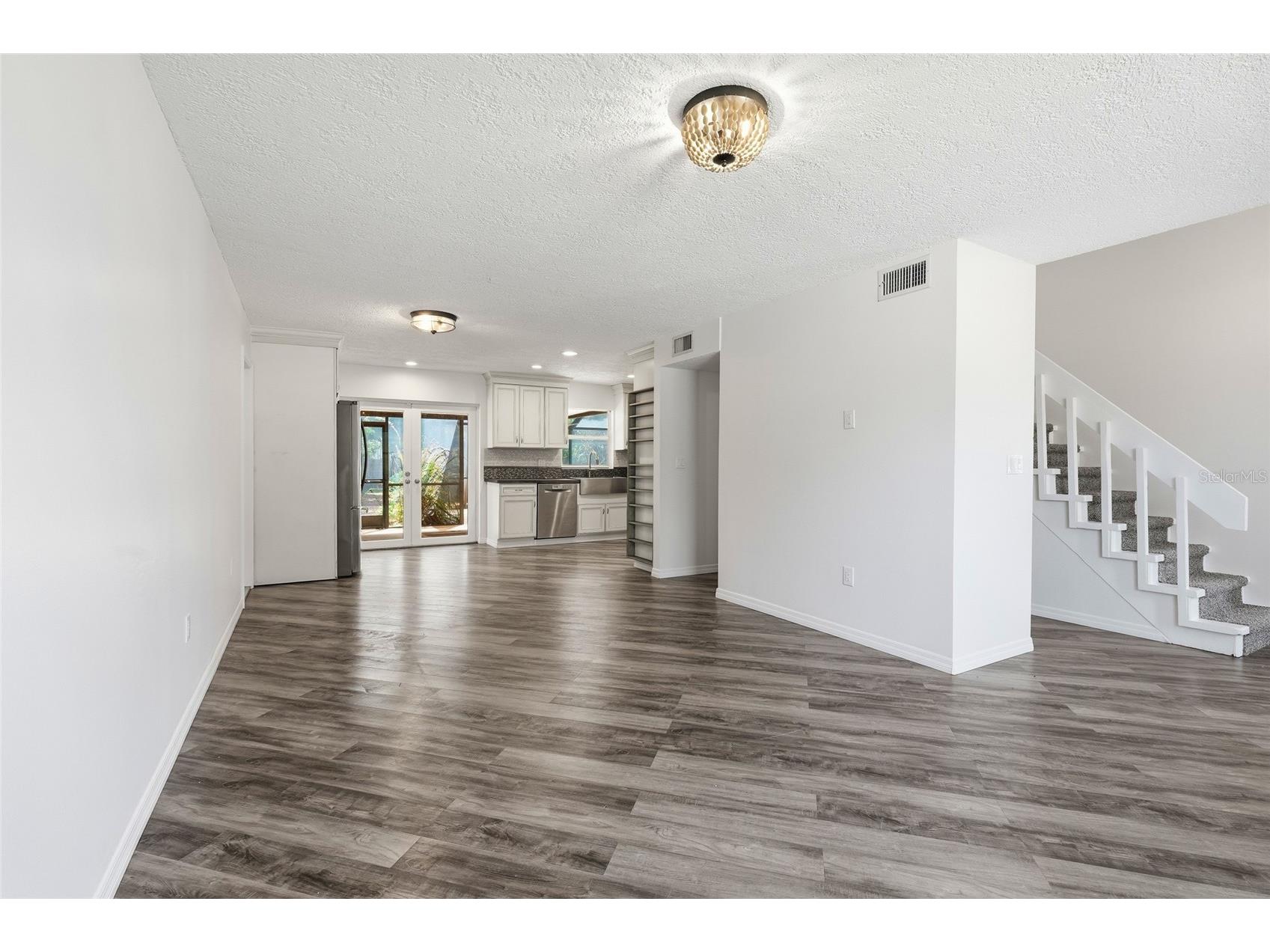 4701 Atlantic Avenue Sarasota FL 34233 A4690001 image40