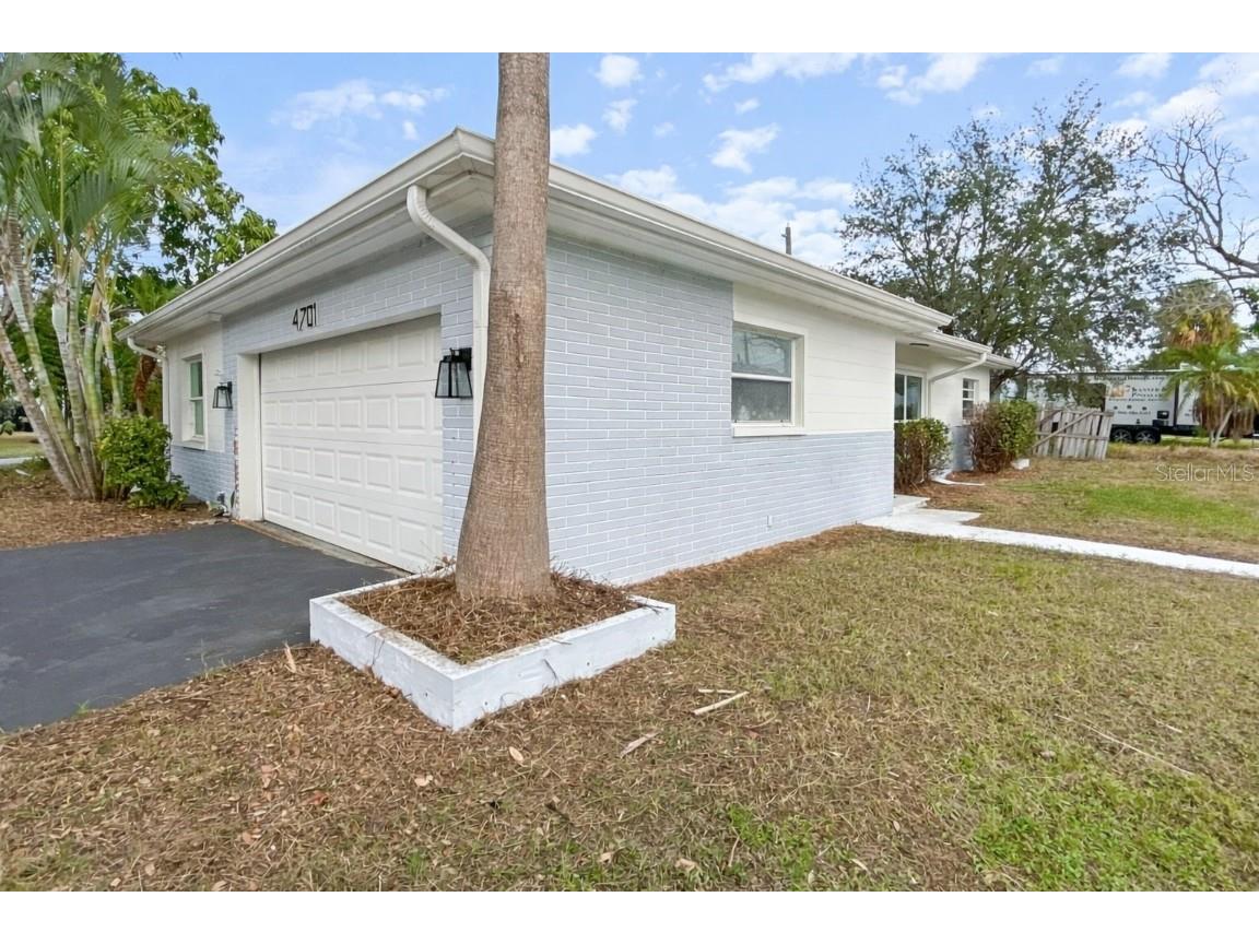 4701 Chancellor Street NE Saint Petersburg FL 33703 O6368673 image3