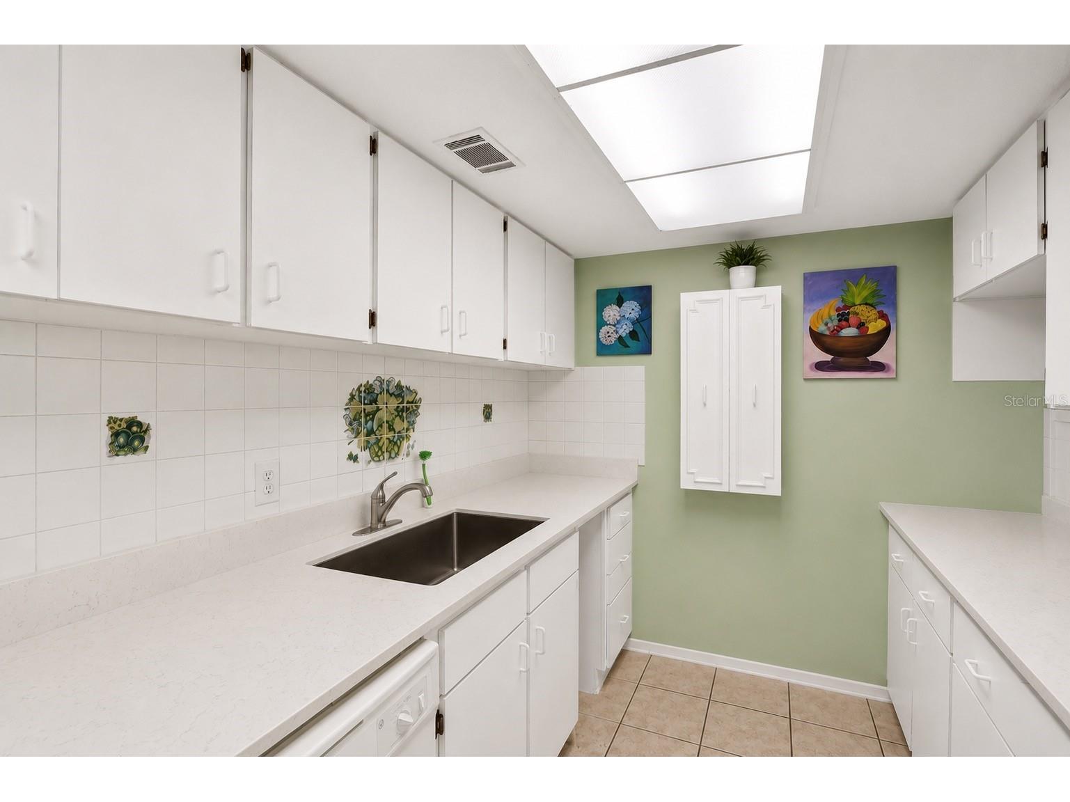 4701 Christa Court #341 Tampa FL 33614 TB8529540 image15