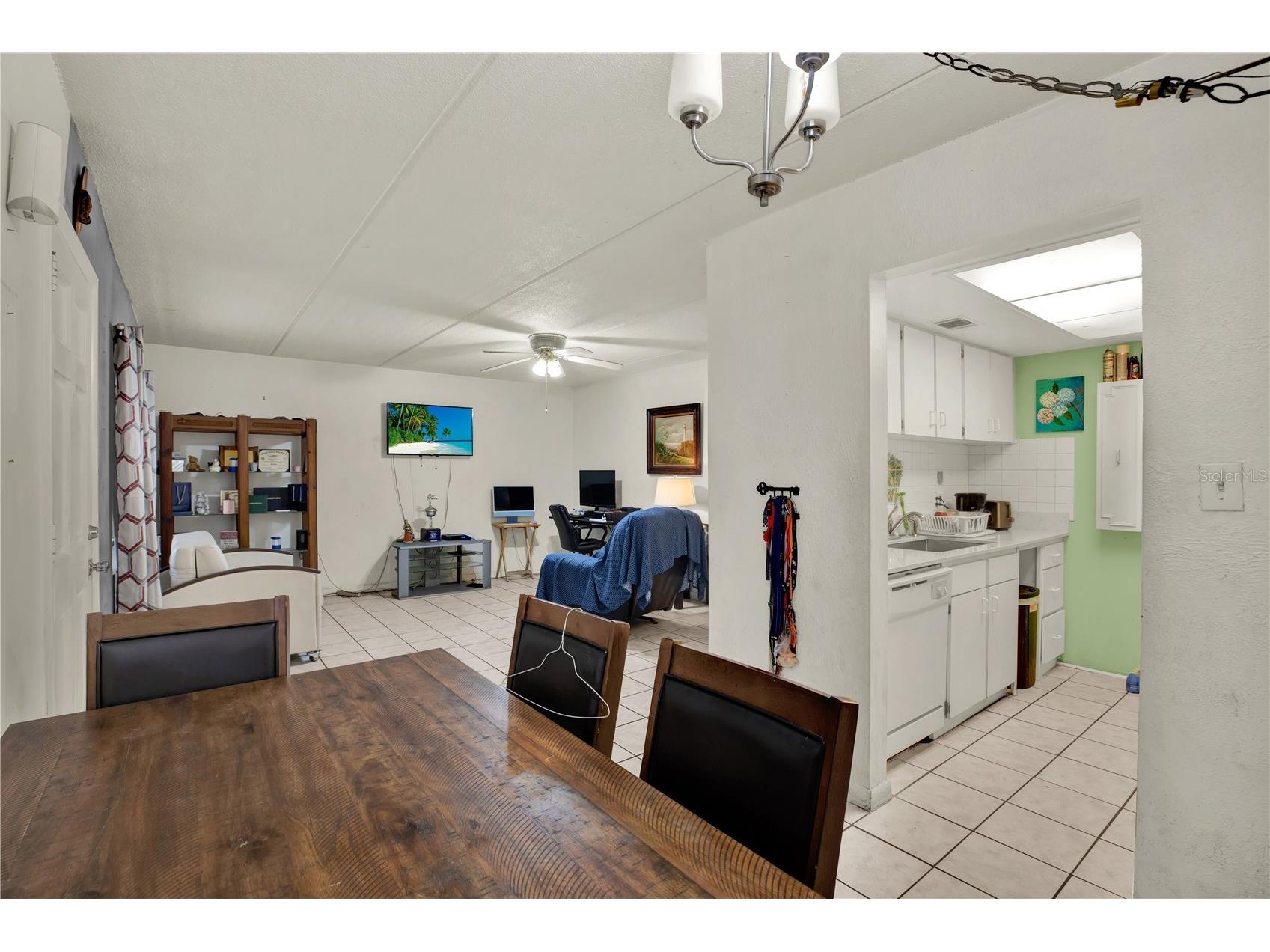 4701 Christa Court #341 Tampa FL 33614 TB8529540 image19