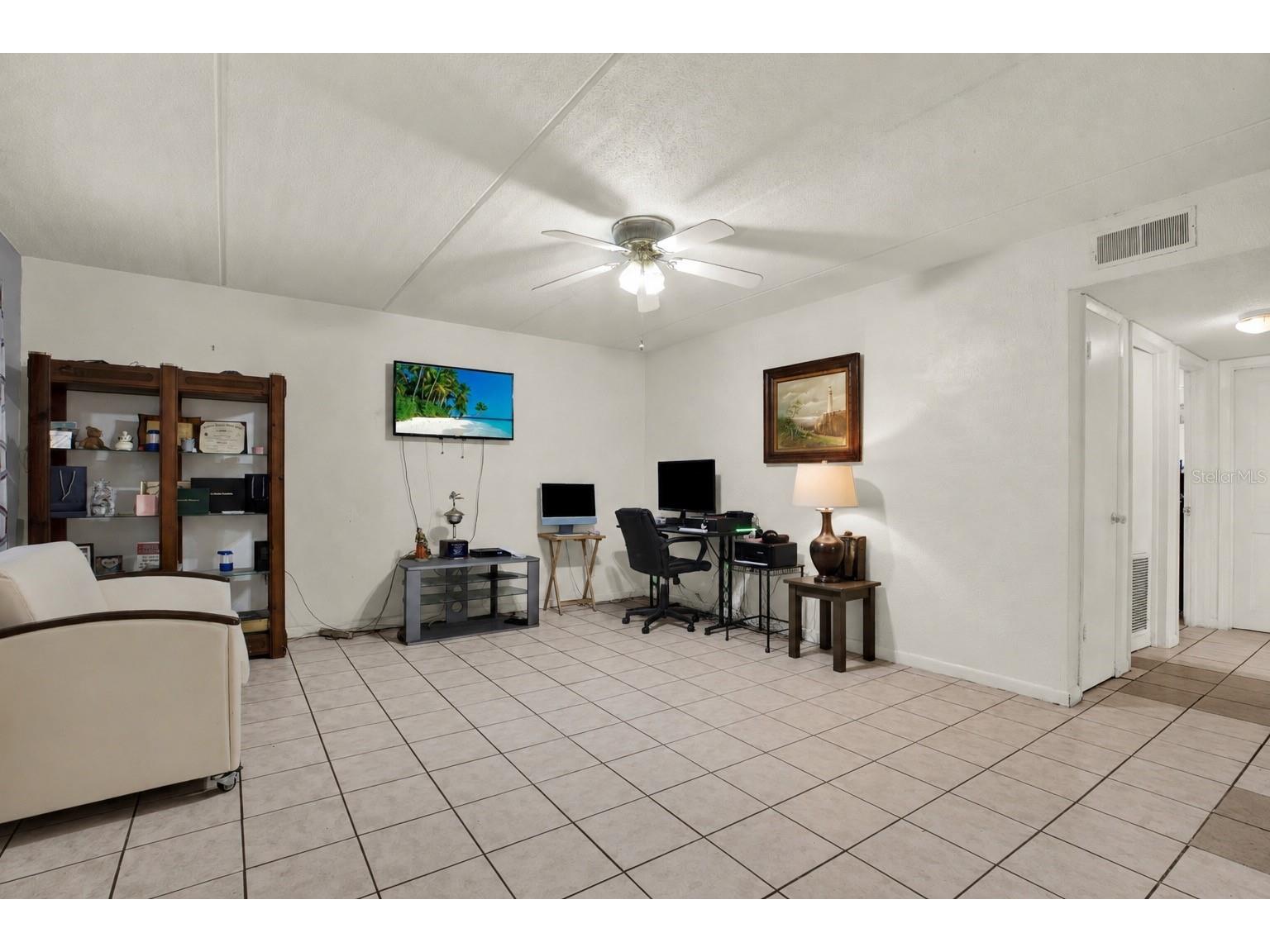 4701 Christa Court #341 Tampa FL 33614 TB8529540 image7