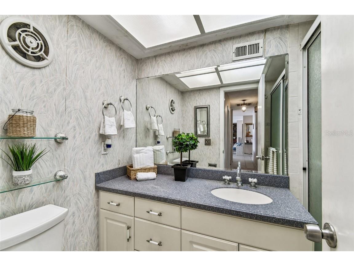 4701 Lodestone Drive Tampa FL 33615 TB8438275 image24