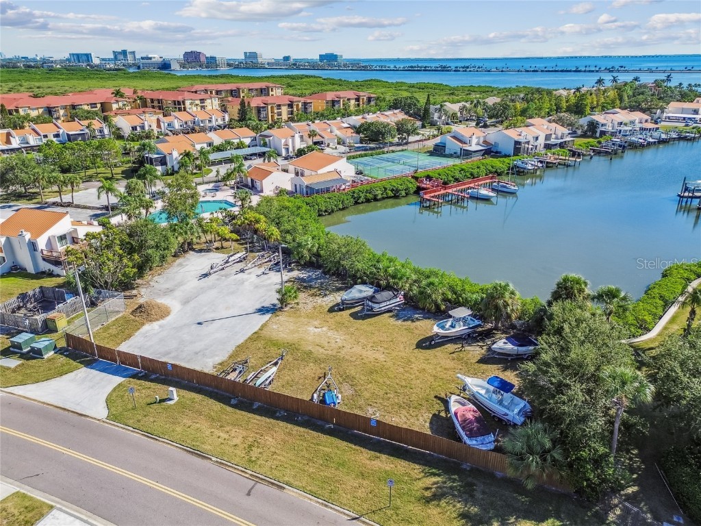 4701 Lodestone Drive Tampa FL 33615 TB8438275 image39