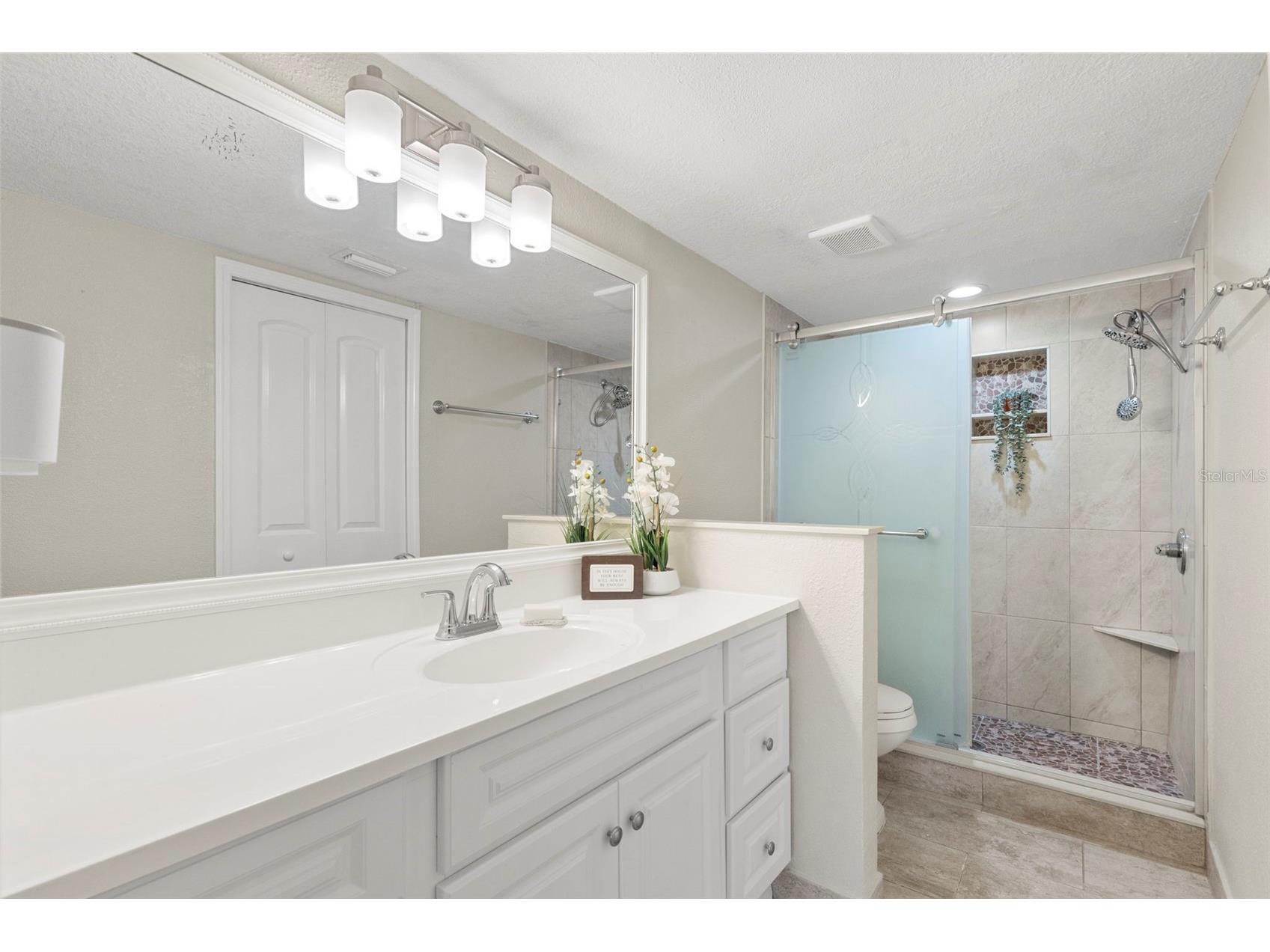 4702 Christa Court #345 Tampa FL 33614 TB8511760 image24