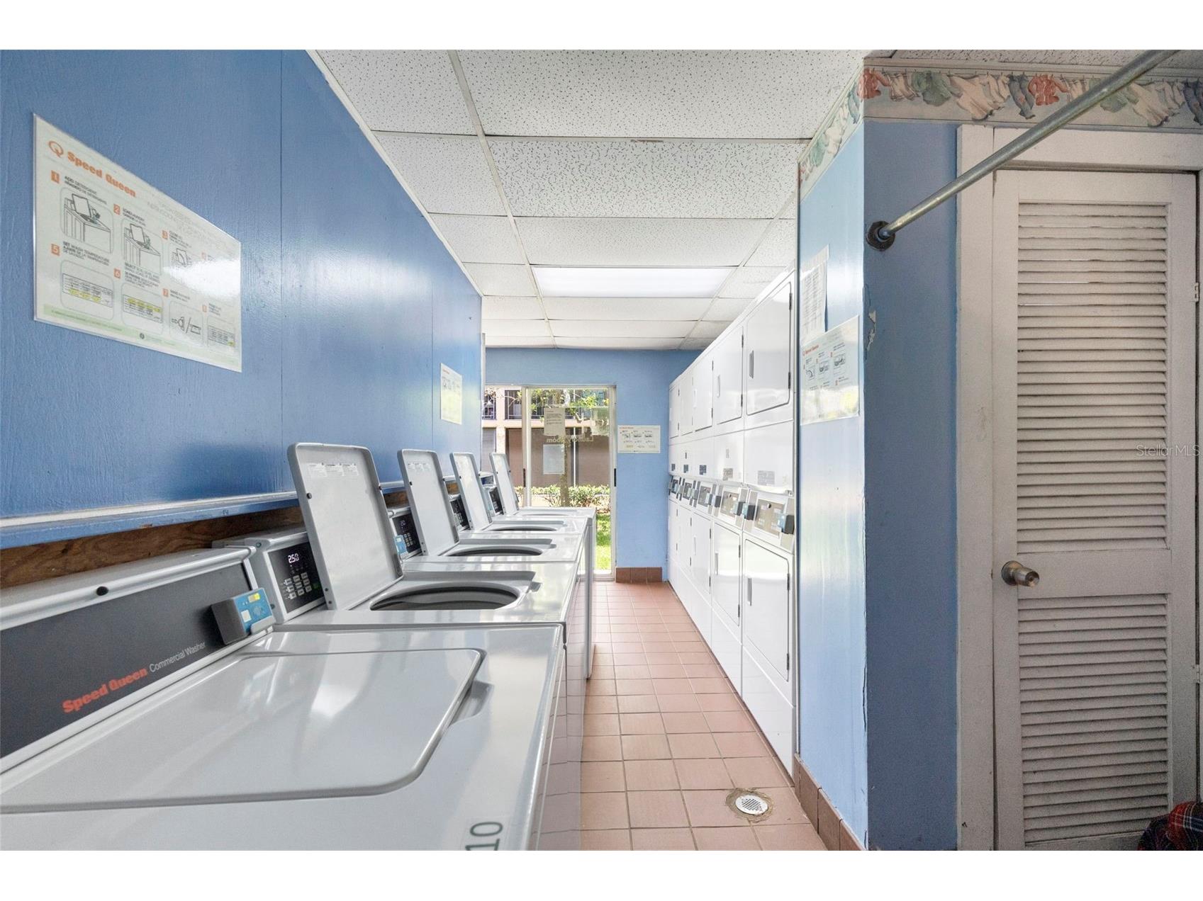 4702 Christa Court #345 Tampa FL 33614 TB8511760 image41