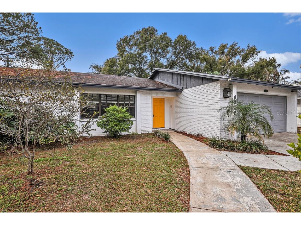 4702 Country Hills Drive Tampa FL 33624 T3494760 image1