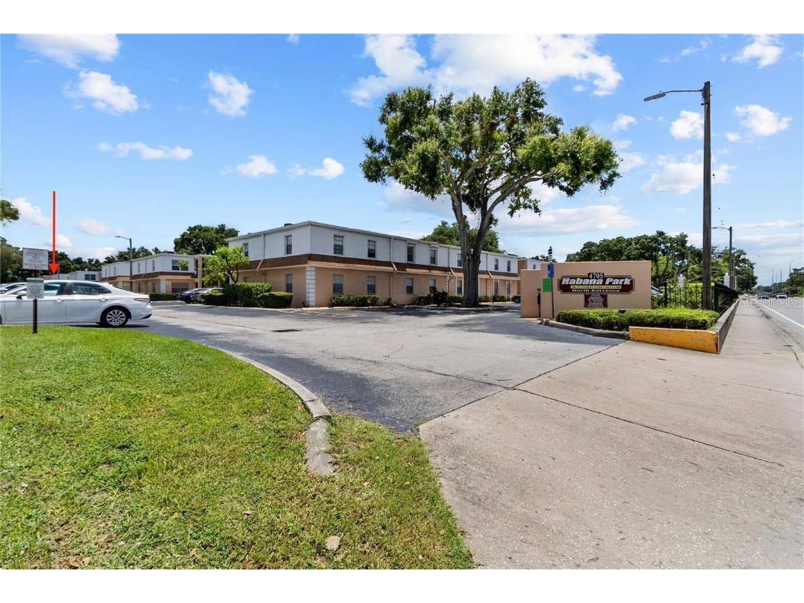 4702 Michael Court #137 Tampa FL 33614 TB8367361 image1