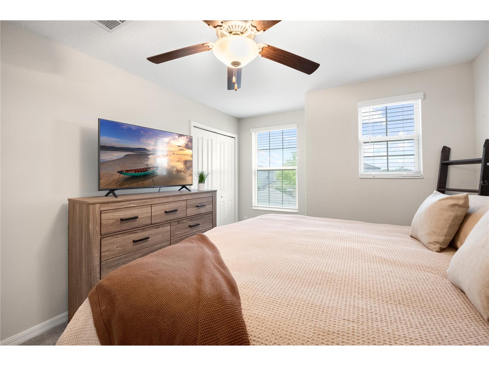 4702 Ron Eddie Place Tampa FL 33619 TB8529099 image32