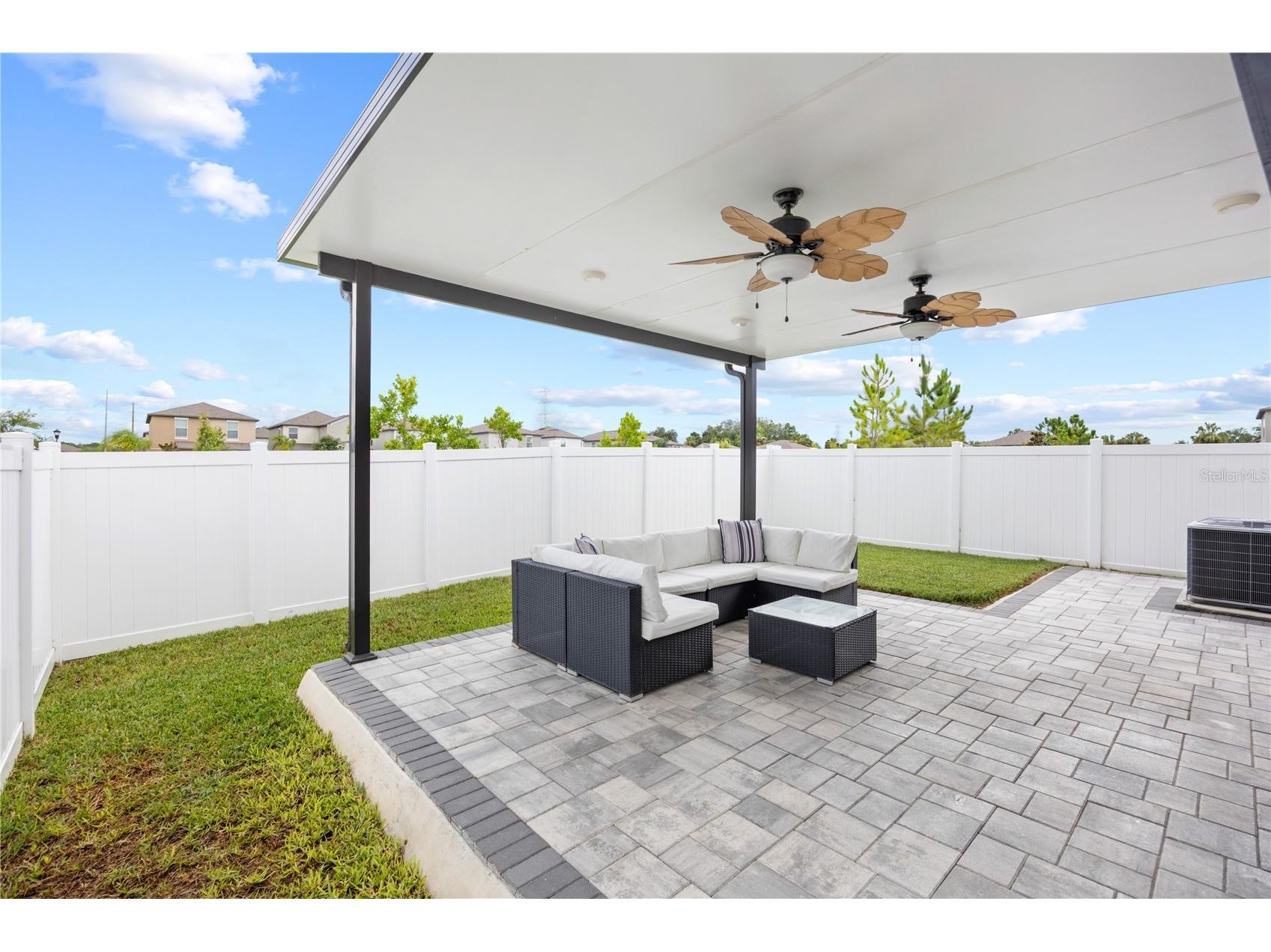 4702 Ron Eddie Place Tampa FL 33619 TB8529099 image39