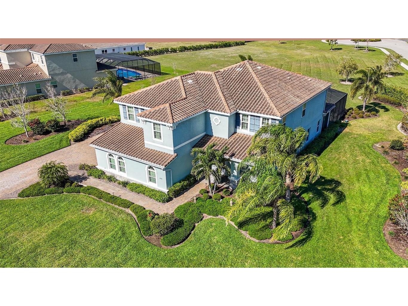 4702 Vasca Drive Sarasota FL 34240 A4643996 image1