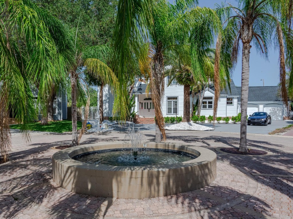 4702 W Heron Lane Tampa FL 33629 TB8387849 image3