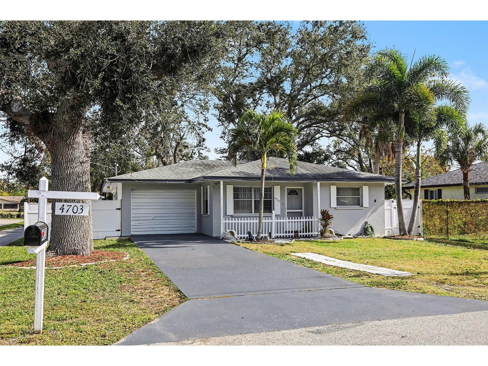 4703 33rd Street W Bradenton FL 34207 A4677167 image4