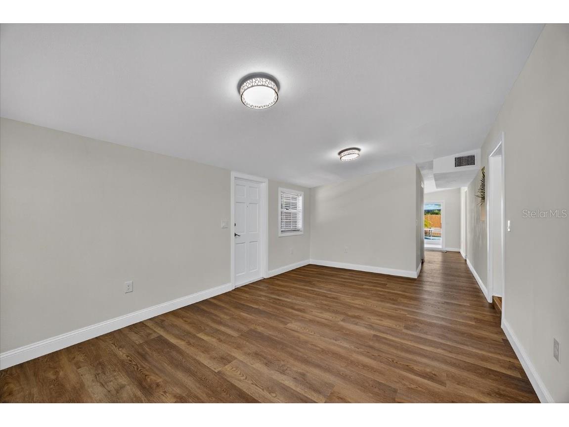 4703 Cresthill Drive Tampa FL 33615 TB8415296 image18