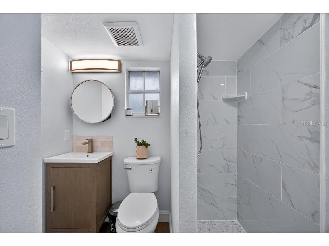 4703 Cresthill Drive Tampa FL 33615 TB8415296 image23