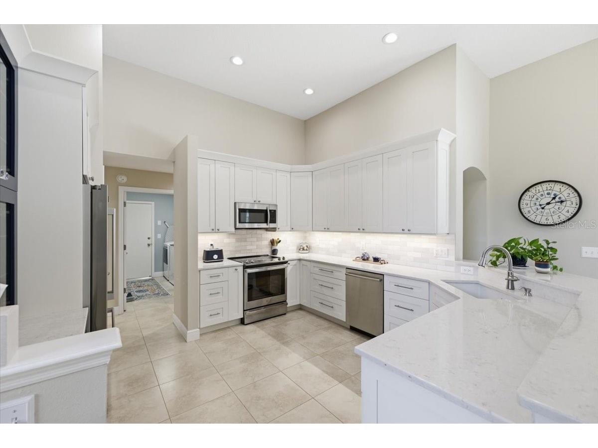 4703 Devonshire Boulevard Palm Harbor FL 34685 TB8518529 image15