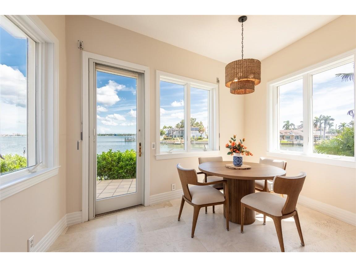 4703 Dolphin Cay Lane S Saint Petersburg FL 33711 - BOCA CIEGA TB8408751 image23